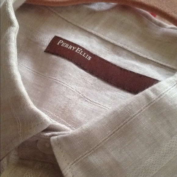 Perry Ellis x-Lg Linen short sleeve shirt. - Picture 3 of 6